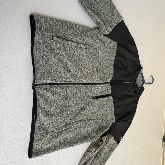 Greg Norman Jacket - Picture 1 of 5